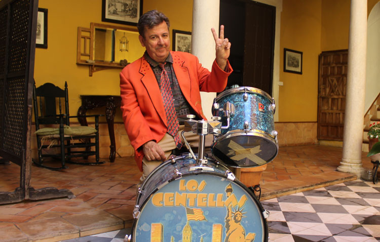 Los Centellas editan un disco para conmemorar el vigésimo aniversario del éxito de «La luna y el toro» (VÍDEO)