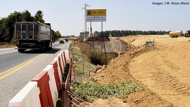 Las obras del enlace de El Torbiscal alcanzan su ecuador