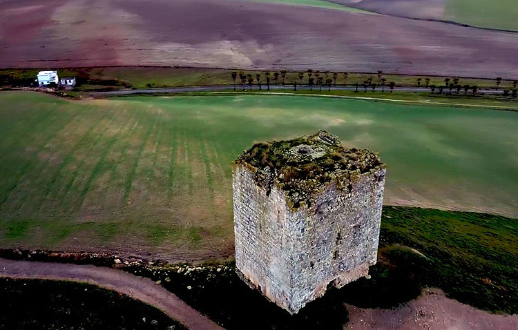 La histórica Torre del Águila, como nunca antes se había visto (VÍDEO)