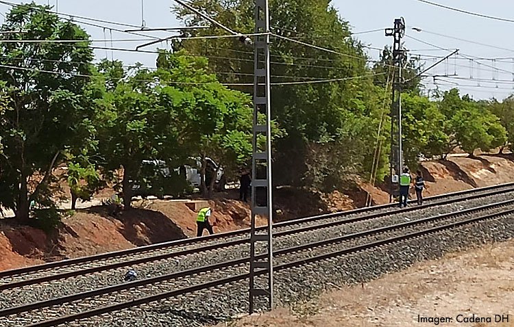 Un arrollamiento entre Utrera y Dos Hermanas provoca el corte total de la línea ferroviaria
