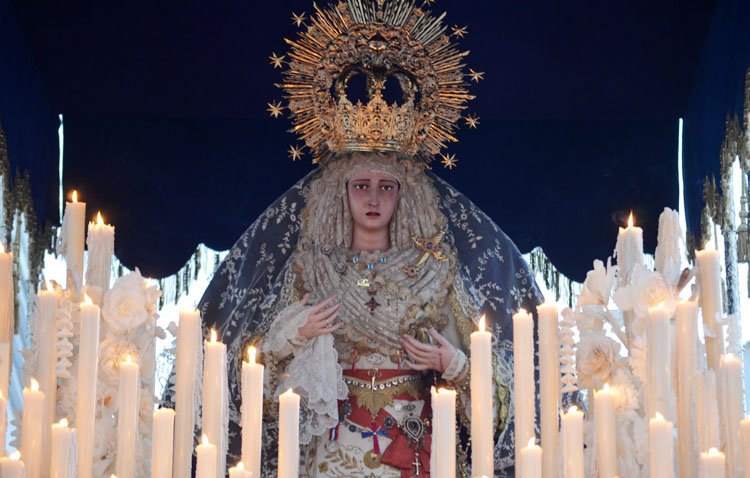La hermandad de la Trinidad celebrará el 75º aniversario de la primera salida procesional de la Virgen de los Desamparados
