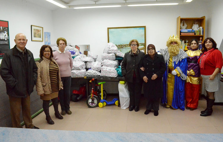 COPE Utrera pone en marcha un año más la campaña solidaria «Un juguete para todos»