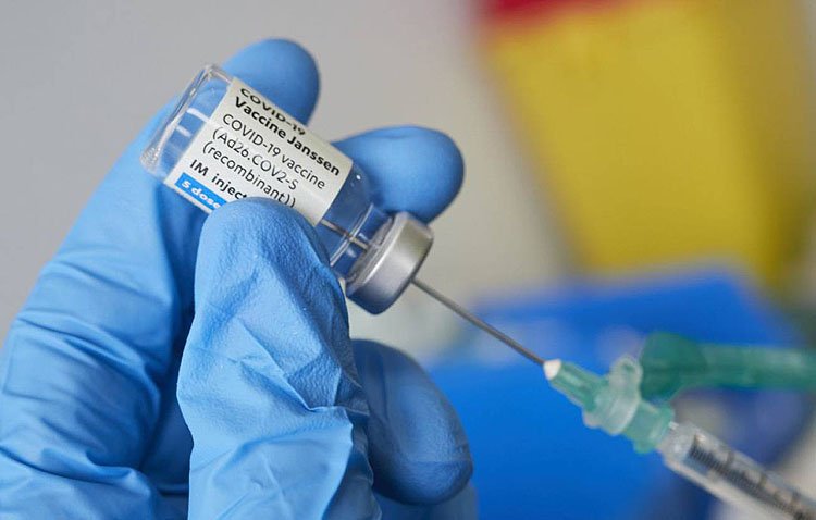 Sanidad aprueba Janssen para la población de 40 a 49 años