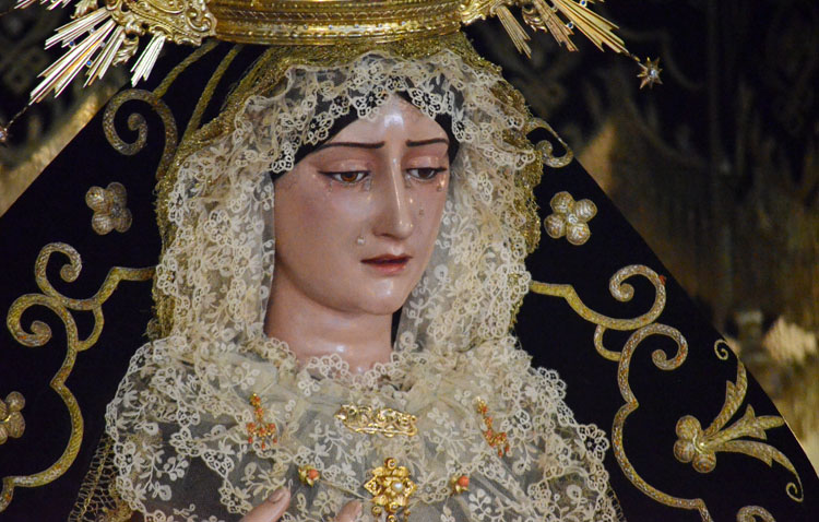 La hermandad de la Vera-Cruz de Utrera afrontará la restauración de la Virgen de los Dolores tras la Semana Santa