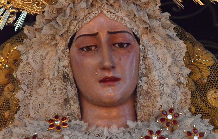 La hermandad de la Vera-Cruz celebra los cultos cuaresmales en honor a la Virgen de los Dolores