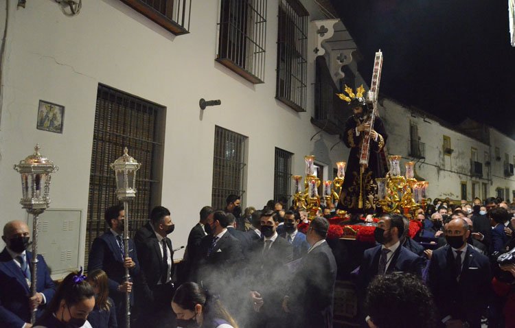 Utrera recupera el ritmo de su vida cofrade de la mano de una de sus grandes devociones [GALERÍA FOTOGRÁFICA]