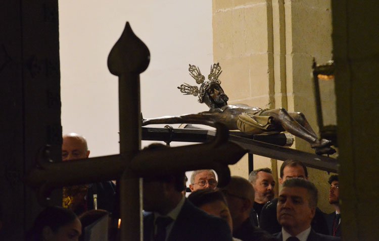 Aroma cuaresmal en Utrera para rendir pleitesía a su patrono [GALERÍA]