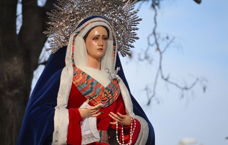 Todo listo en los Muchachos de Consolación para recuperar la visita anual de la Virgen de la Amargura al geriátrico de Utrera