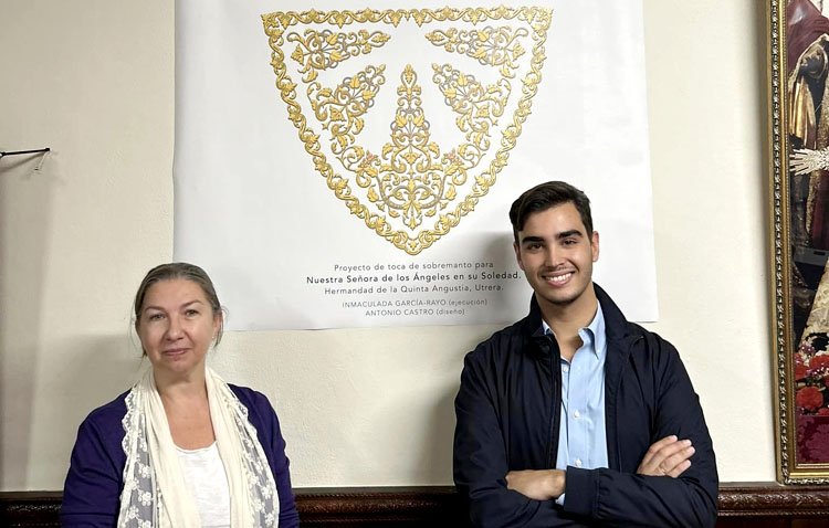 La hermandad de la Quinta Angustia presenta el proyecto de bordado de la toca de bolillos de la Virgen de los Ángeles