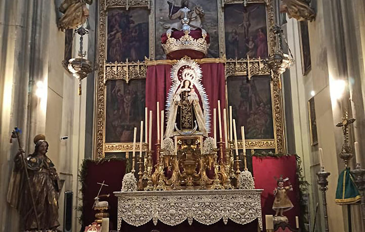 Las Madres Carmelitas, protagonistas de unos cultos inéditos en honor a la Virgen del Carmen