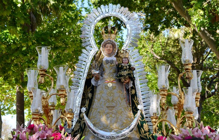 La Virgen de Consolación no ‘bajará’ finalmente a Utrera el 1 de mayo pero saldrá en andas por su barrio