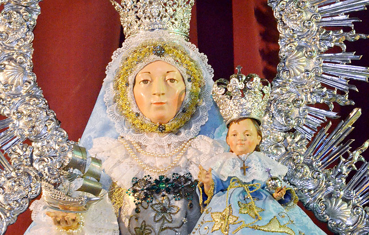 Procesión extraordinaria de la Virgen de Consolación en Trajano