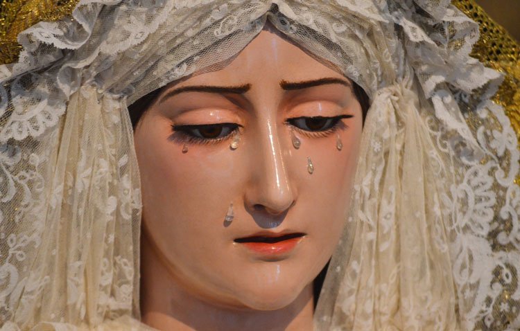 La hermandad de la Vera-Cruz celebra los cultos en honor a la Virgen de los Dolores