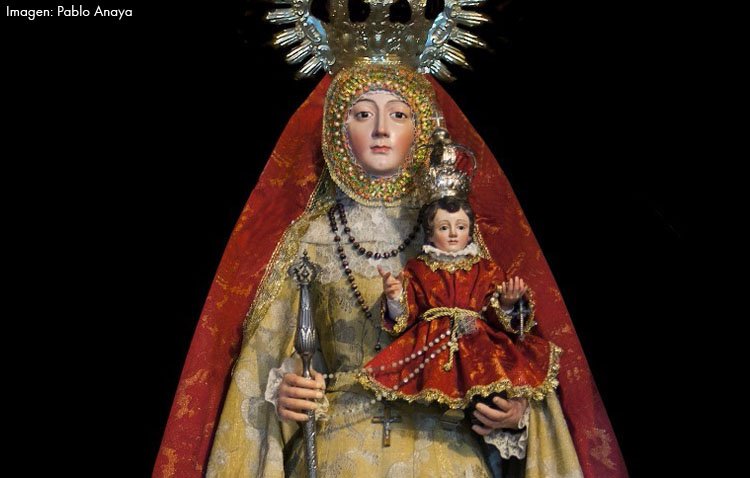 La hermandad de los Gitanos organiza unos cultos especiales por el 25º aniversario de la Virgen del Rosario como titular