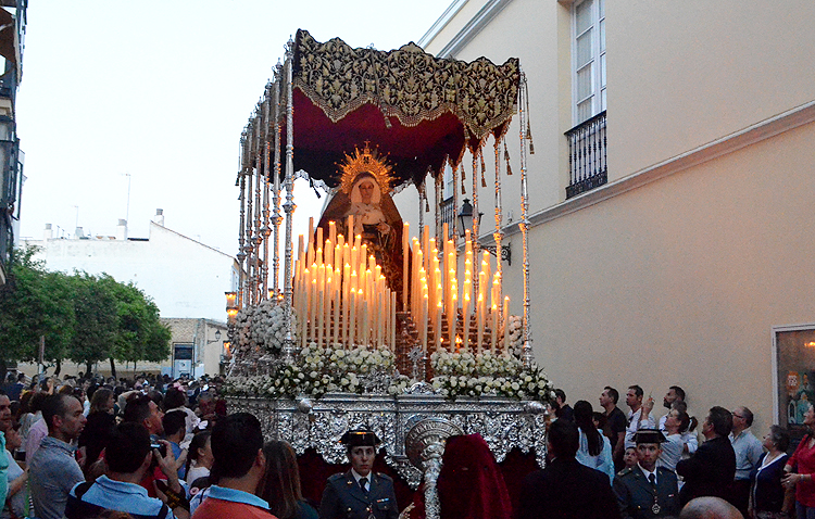 El paso de palio de la Virgen de las Veredas llevará un lazo blanco en memoria del pequeño Gabriel Cruz