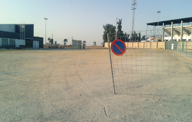 La construcción del centenar de aparcamientos en la zona deportiva de Vistalegre, ya en marcha