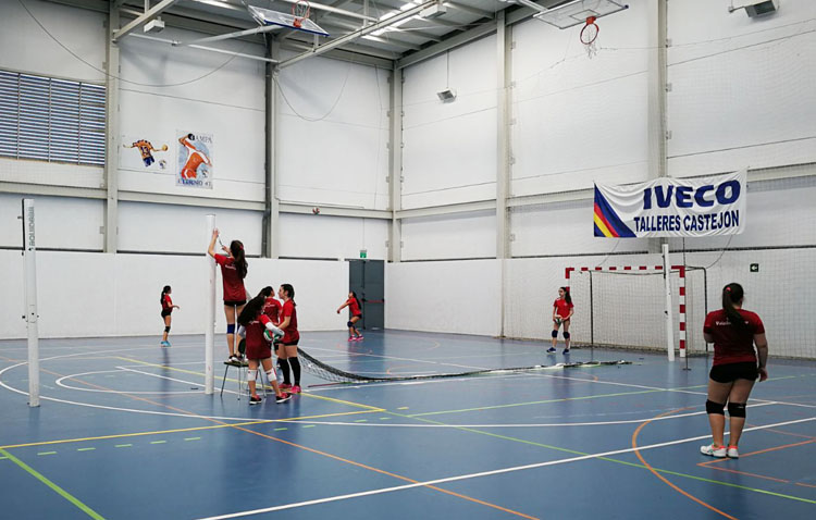 El Club Voleibol Utrera estalla contra el gobierno local ante los problemas registrados en Vistalegre por la «falta de personal»