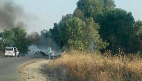 Fallece un varón tras el vuelco y posterior incendio del camión que conducía
