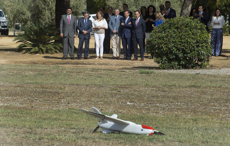 Utrera acoge un hito mundial, con el primer vuelo de un dron controlado a través del móvil con tecnología 4G